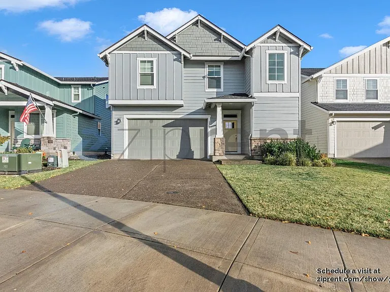 6460 N 89th Ave — Photo 1
