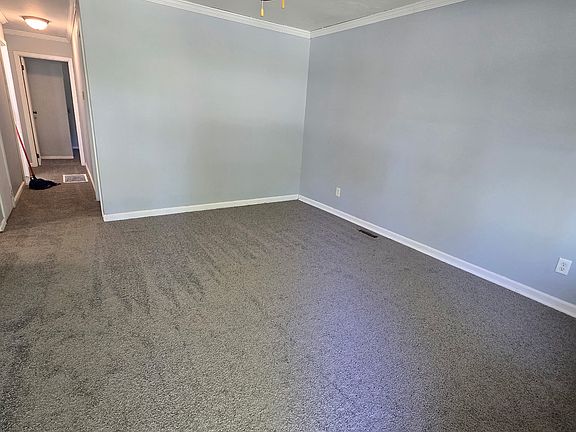 2nd image of 1007 S 16th St