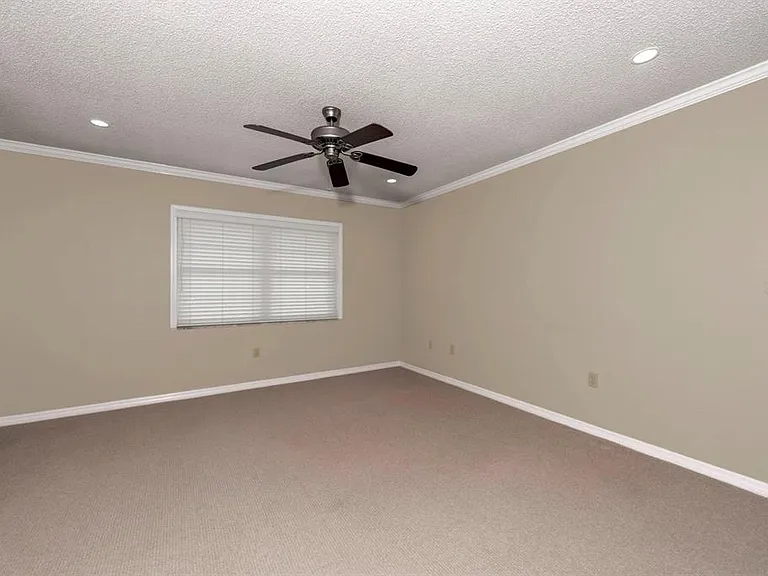 110 N Tremain St #202 — Photo 11