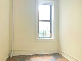 Rented by Bedford Realty USA Corp