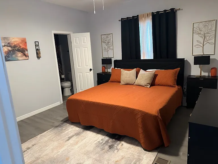 1650 Barber Ln — Photo 8