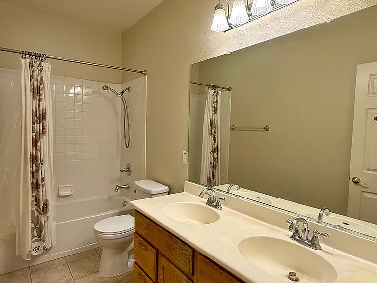 3574 Altamira Ter — Photo 14