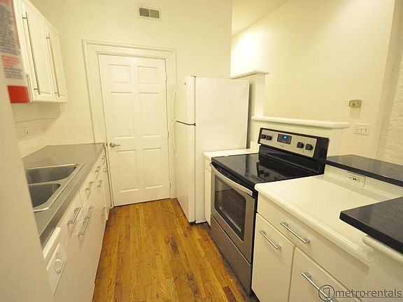 2nd image of 468 City Park Ave #C8145bb22