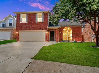 1929 Robin Ln, Flower Mound, TX 75028