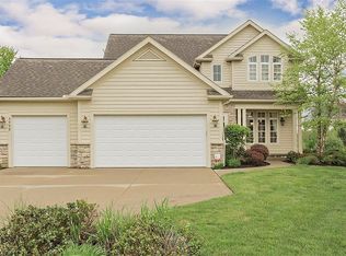 4995 Glengary Ln, Pepper Pike, OH 44124