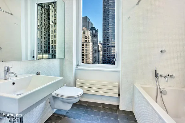 Sold by Sotheby's International Realty | media 15