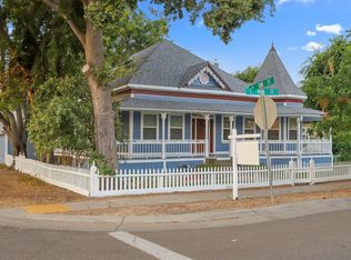 111 E Main St, Ione, CA 95640