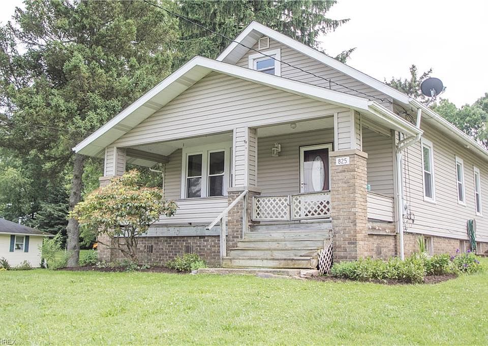 1st image of 825 Bacon Ave