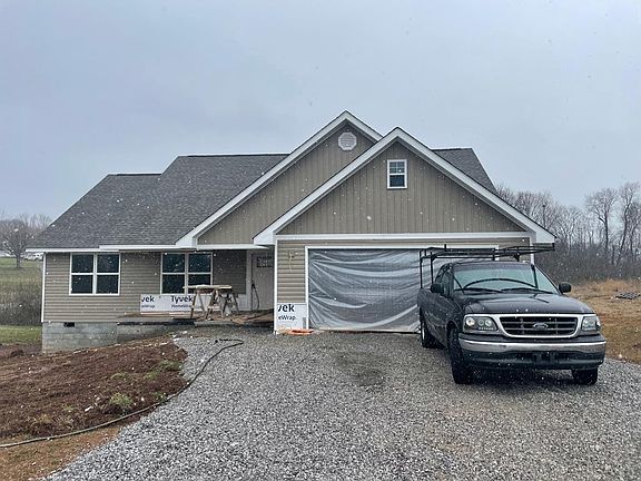 2nd image of 107 Stone Leigh Dr