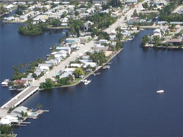 4689 Pine Island Rd Nw Matlacha Fl 33993 Zillow