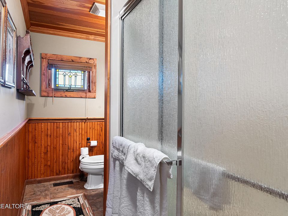 28th image of this home