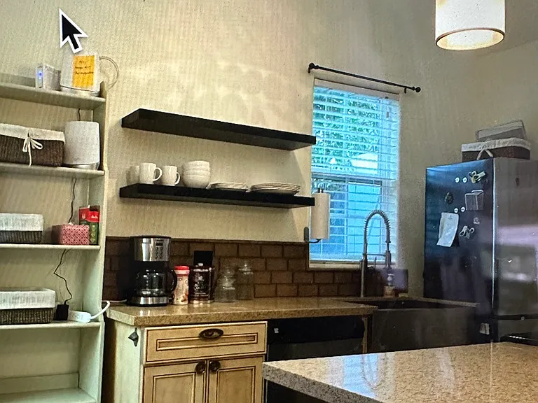 3154 Grape St — Photo 8