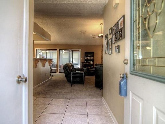 5th image of 895 Laurel Mill Dr