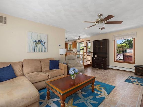 5th image of 227 Prospect Ave