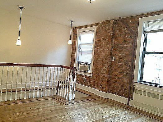 2nd image of 3184 43rd St APT 4
