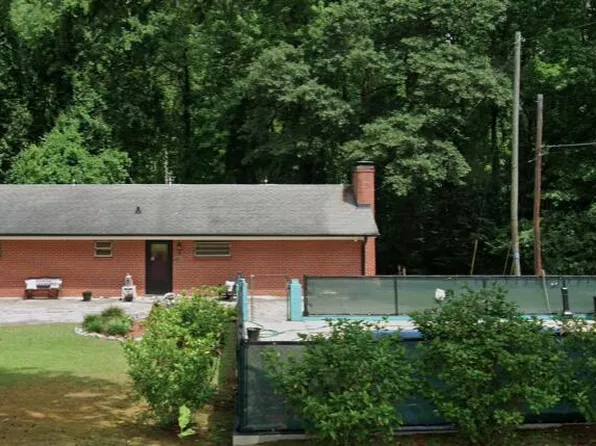 705 Holland Dr, Goldsboro, NC 27534