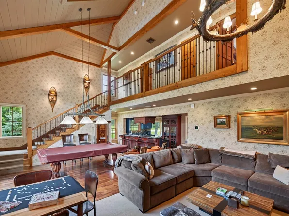 82C Greenspring Road #82C, Dover, VT 05356