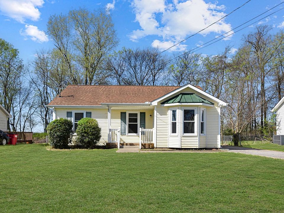 1st image of 803 Princeton Cir