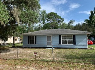 263 Lakeview Ct, Interlachen, FL 32148
