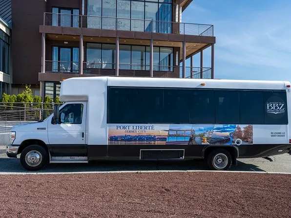 30 Freedom Way image 36 of 38