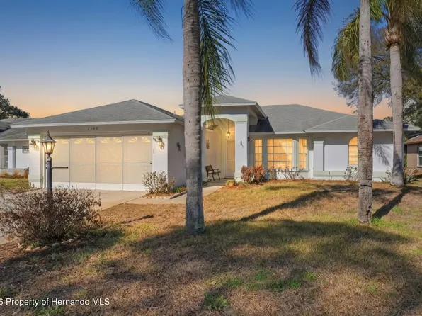 2385 Whisper Walk Dr, Spring Hill, FL 34606