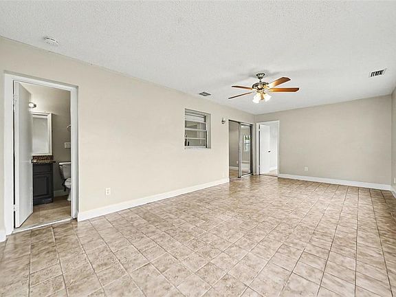 5th image of 140 GUAYMAS DRIVE