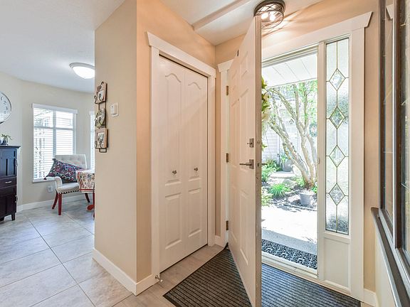 3rd image of 15273 24th Ave #5