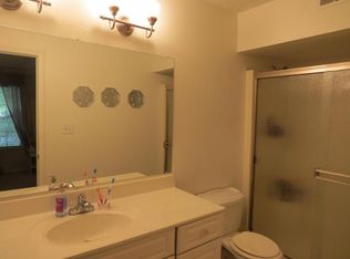 3801 Chamberlain Ln APT D, Louisville, KY 40241