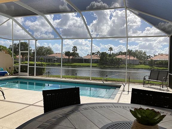 Lanai & pool