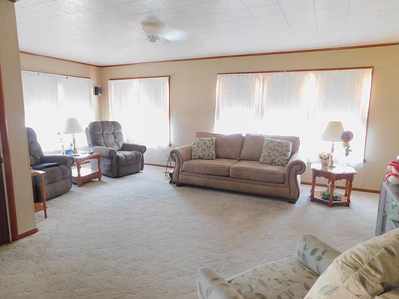 2nd image of 894 Oconor Ave