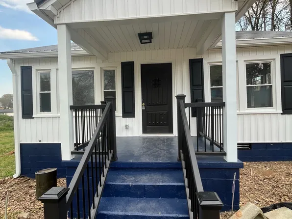 402 Grigsby Ave, Easley, SC 29640