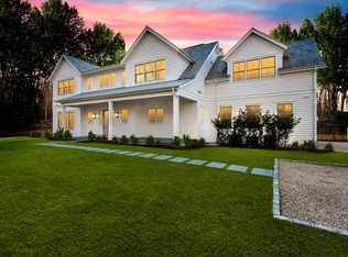 16 Julianna Way, Southampton, NY 11968