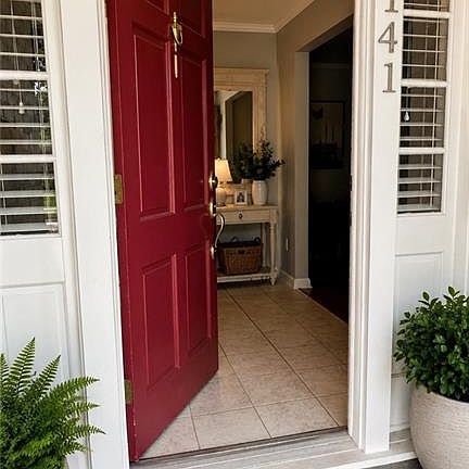 5th image of 1141 Beverly Garden Dr