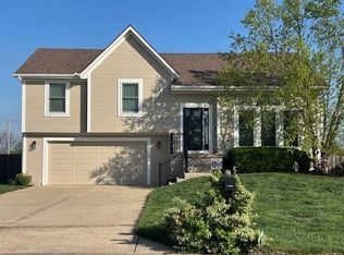 20534 W 199th Ter, Spring Hill, KS 66083