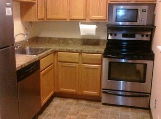 11811 Lake Ave APT 203, Lakewood, OH 44107