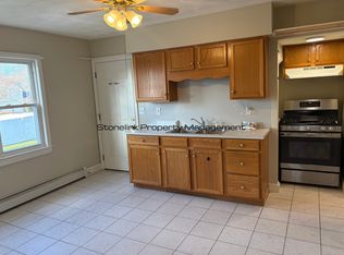 293 State St, Bristol, RI 02809