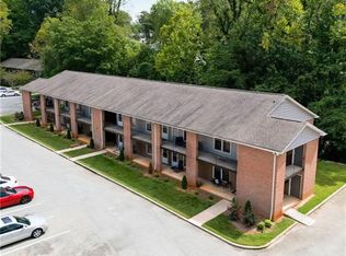 1107 Robin Hood Rd APT F, High Point, NC 27262