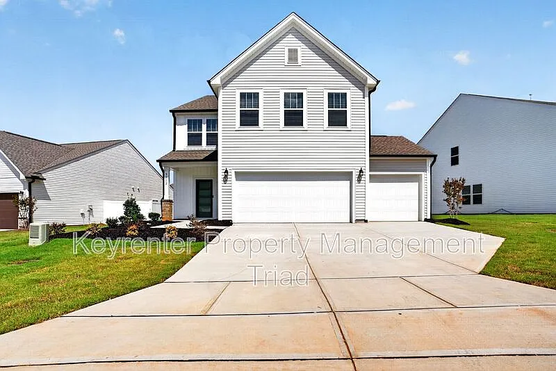 3012 Highlander Point