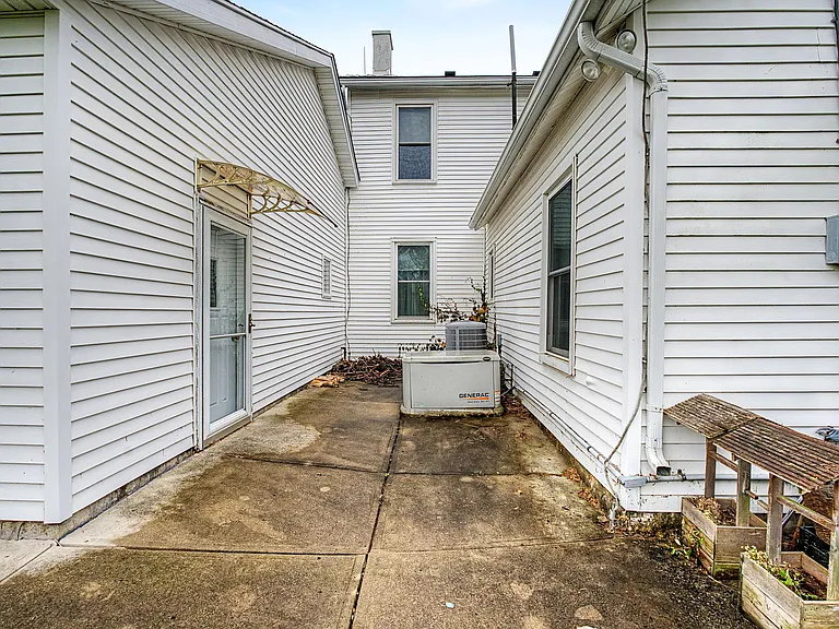 2273 Elam Rd — Photo 55