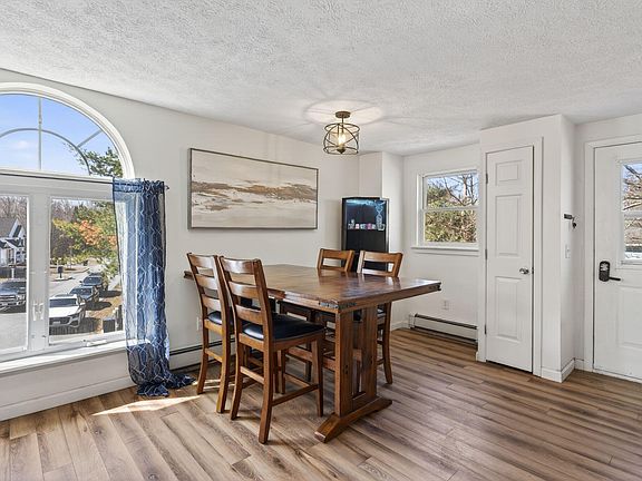 5th image of 37 Callaway Drive #37