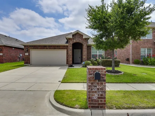 2652 Brookvalley Ln, Grand Prairie, TX 75052