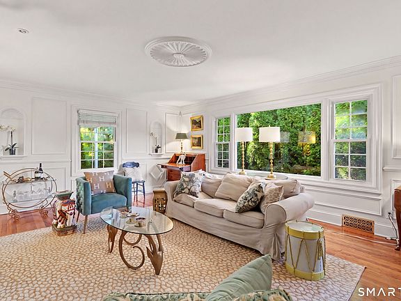 5th image of 360 Pansy Road