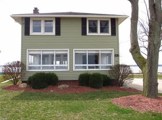 811 Cedar Point Rd, Sandusky, OH 44870