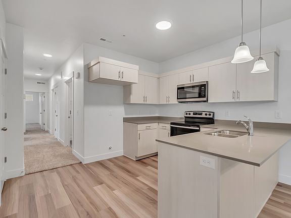 2nd image of 13714 S Hanley Ln #204