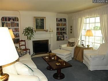 3rd image of 394 Melbourne Ave