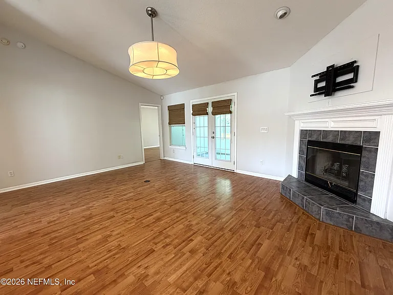 1508 Irishwood Ct — Photo 10