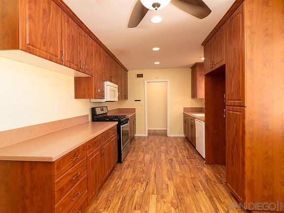 5th image of 1782 Terrace Hill Dr