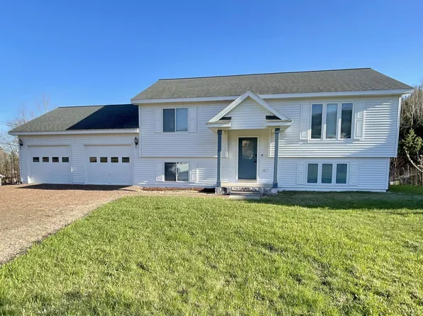 500 W 5th St, Grand Marais, MN 55604