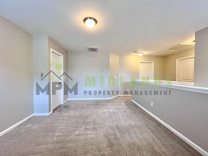 356 Eagle Feather Loop — Photo 39