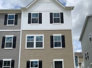287 Mineral Springs Rd, Ranson, WV 25438